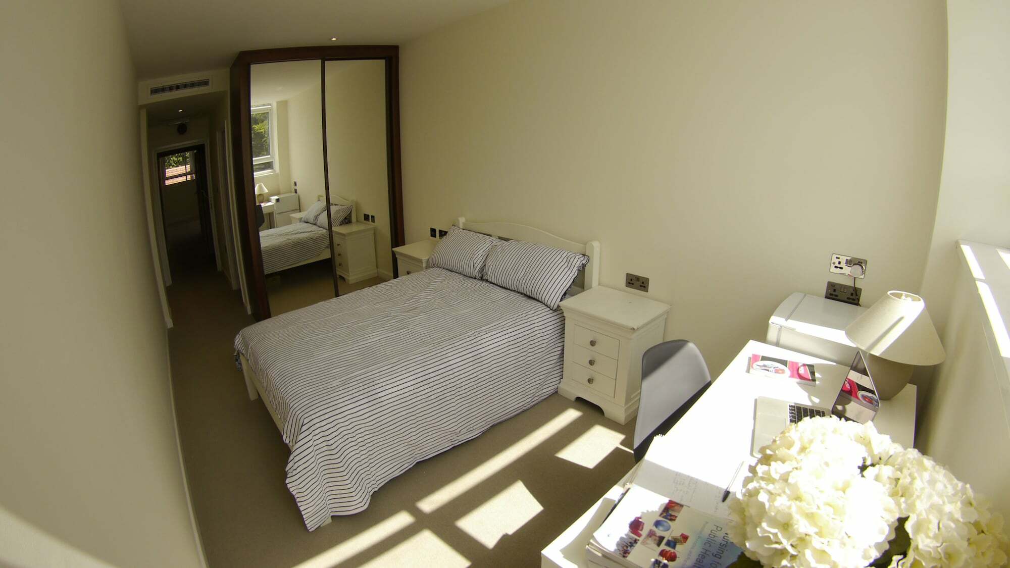 Graphic House Aparthotel Νόργουιτς Εξωτερικό φωτογραφία